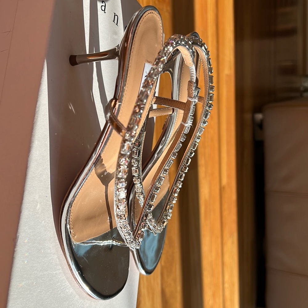 Aquazzurra sandals size 7.5 Brand new never used. Perfect for wedding day❤️